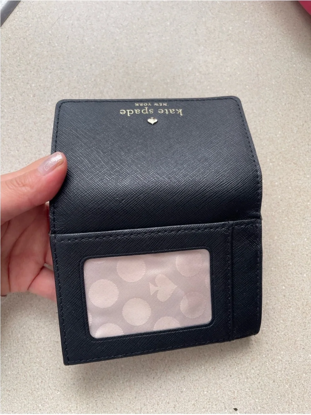 kate spade New York ♠️ Street Darla Black coin purse Wallet with Gold Logo